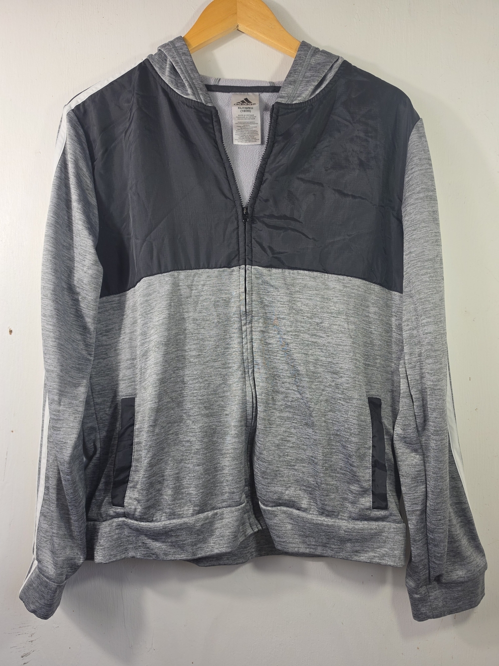 Adidas Men’s Gray & Black Hooded Zip Jacket